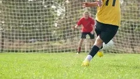 林诗栋美国赛连战连捷，一日三场胜利晋级